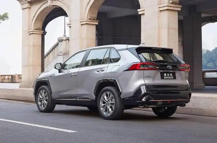 丰田威兰达：11月销量破19700台，2.5L+ECVT，经济适用性强