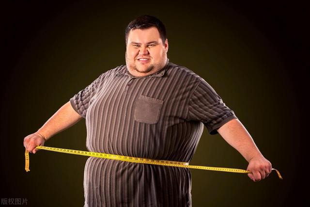 男性身高标准体重对照表出炉,胖不胖不是看体重,别在乱减肥了