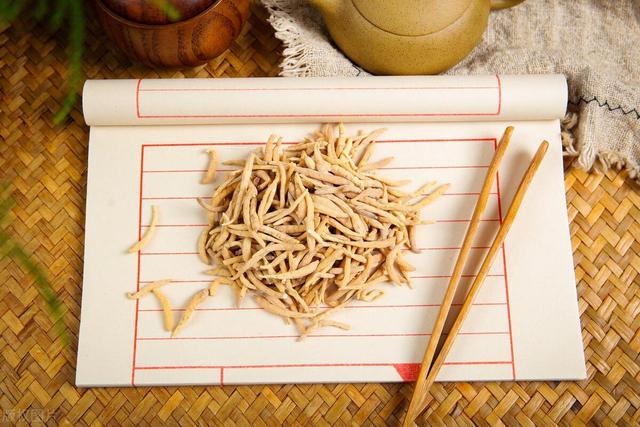 脾胃一朝损，几年难养回！送你2个方，一消一补，清走痰湿瘀