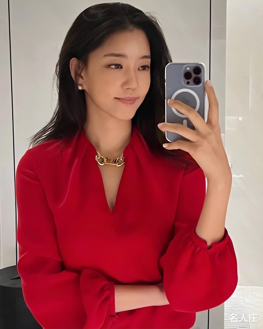 韩国顶级小三:为财阀抛弃丈夫,公开羞辱总统千金,如今豪门难进