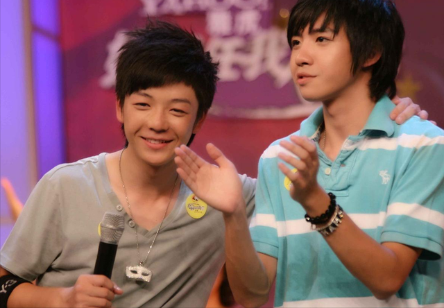 娱乐圈英年早婚离异的六位男明星,玫瑰虽二手,香气仍四溢!