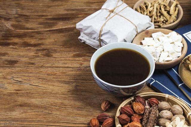 几百就能解决的息肉，有人却要花费上万，做好中医，是我一生所求