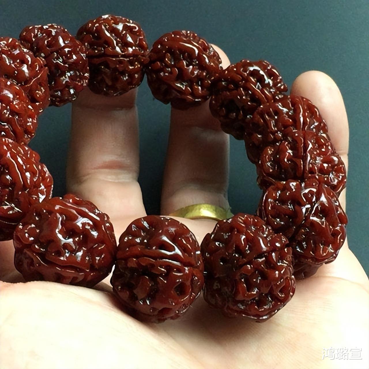 汗手文玩的归宿是哪些文玩呢？这几种是要尝试的！