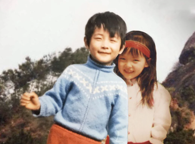 40岁唐嫣宣布喜讯,全网炸锅:三年了,终于等到这一天!