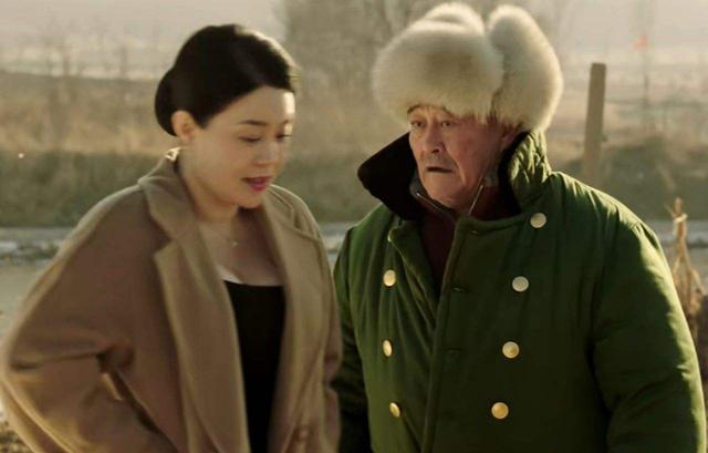 关婷娜：和赵本山绯闻不断，41岁仍单身，郭德纲：有心胸