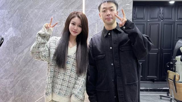 杜海涛瘦身效果显著,毅力与自律塑造全新风采,网友纷纷点赞