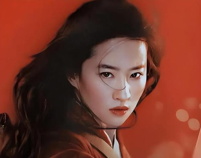 李现刘亦菲恋情疑似坐实？同游照流出，网友炸锅：这婚我不同意！