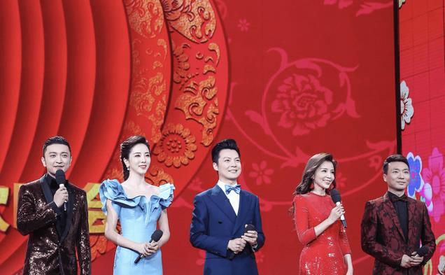 2025年春晚,导演组名单上热搜!悬着的心终于“死了”