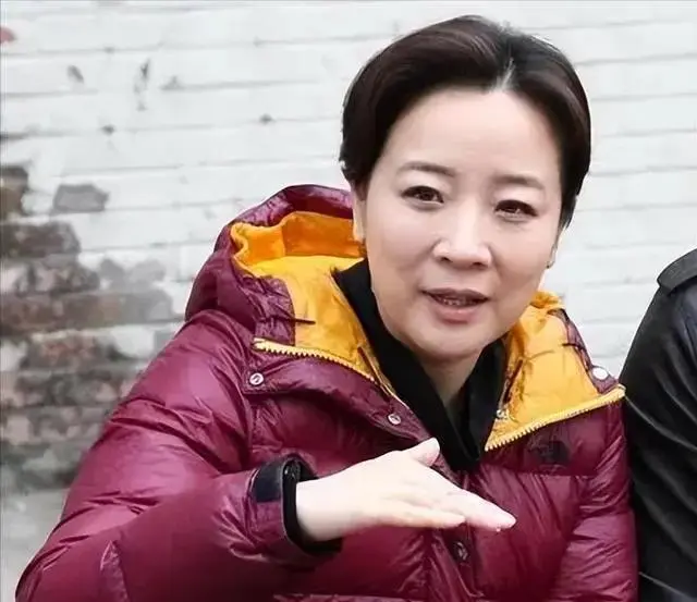 她是国家一级演员,婚内多次给丈夫戴绿帽,丈夫隐忍11年没离婚