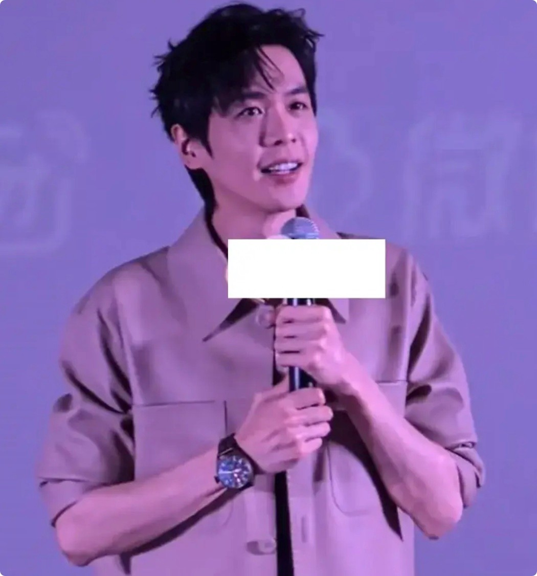 《庆余年2》巡映礼,郭麒麟肿了,张若昀瘦了,李沁妆容艳俗拉胯