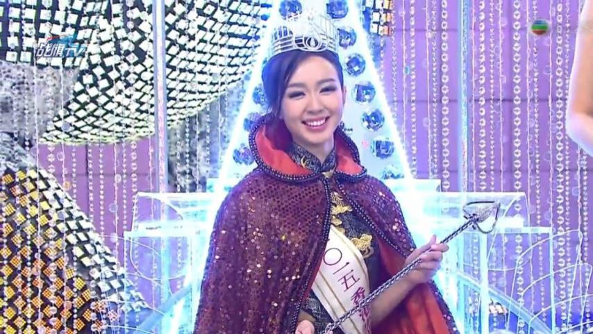 李泽楷女友闺蜜怀孕！麦明诗挺5个月孕肚露面，身材发福明显