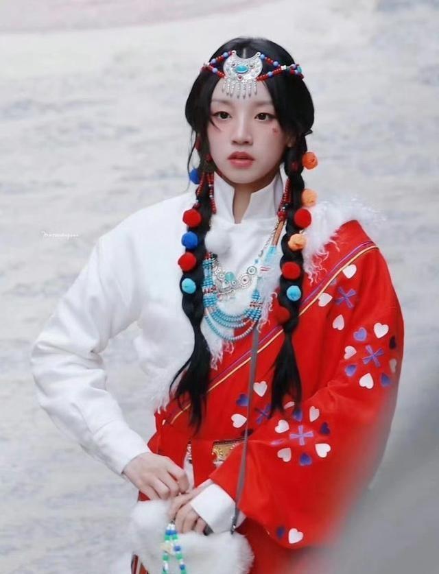 《奔跑吧》女星生图,孟子义的腿,白鹿的脸,都不及瘦的沙溢吸睛