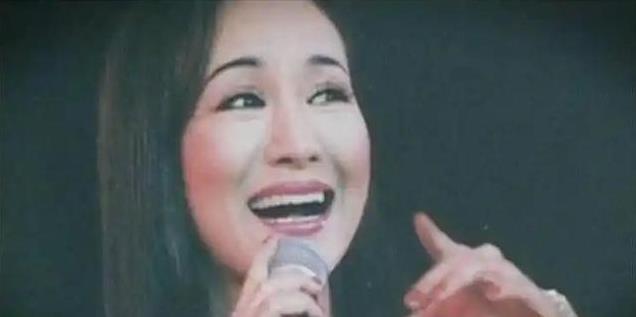 郑绪岚早已不是中国籍?“被老外玩腻就丢掉”,再度回国捞金?