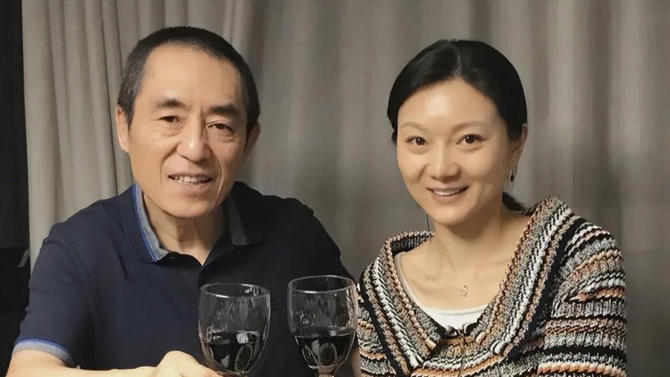 “老牛吃嫩草”的5位男星，在当爷爷的年纪当了爹，幸福又辛苦