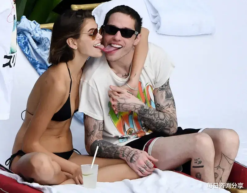 好莱坞草根巨星入赘地表最强超模二代失败:早就预见了《再见爱人》的结局