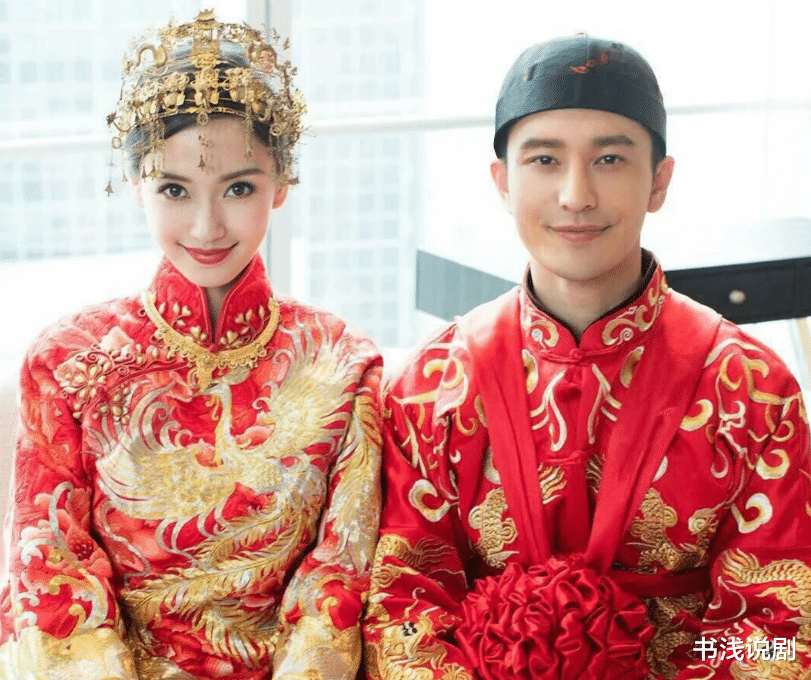 黄晓明大肚子被拍,面色蜡黄,发型潦草,网友:怎么胖成沈腾了?