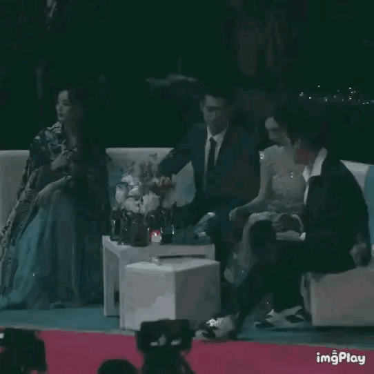 都说娱乐圈乱,这样的生扑又有谁能拒绝呢?