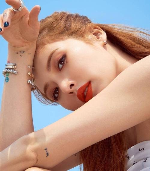 泫雅月晕12次，盲目减肥的代价