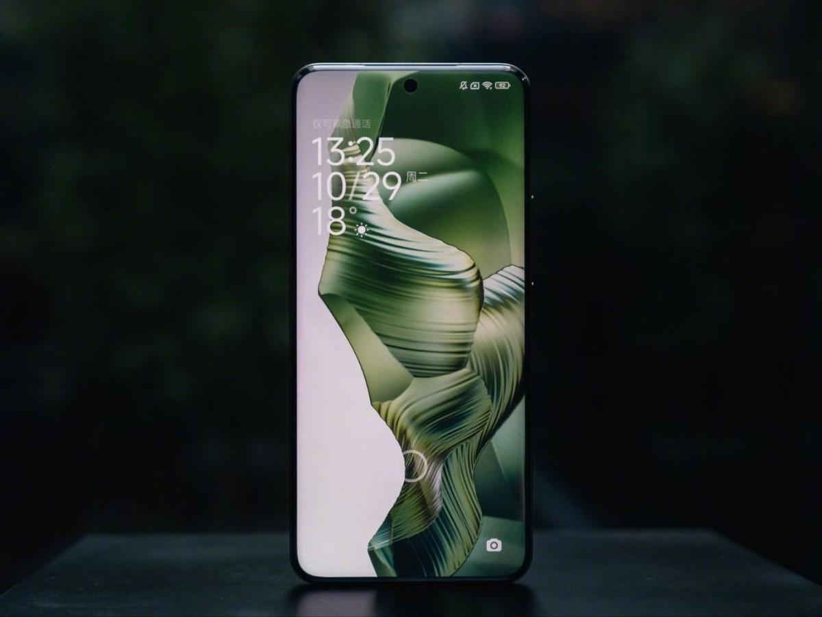 新发布的骁龙8至尊新机咋选?这三款特点已汇总,参考着买不会错