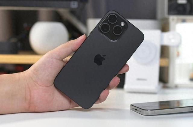 iPhone 15 Pro Max 80%充电限制:实测效果引热议