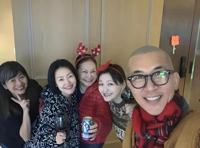 汪小菲再次抵台，或将收回信义区豪宅，S妈上战场的原因找到了