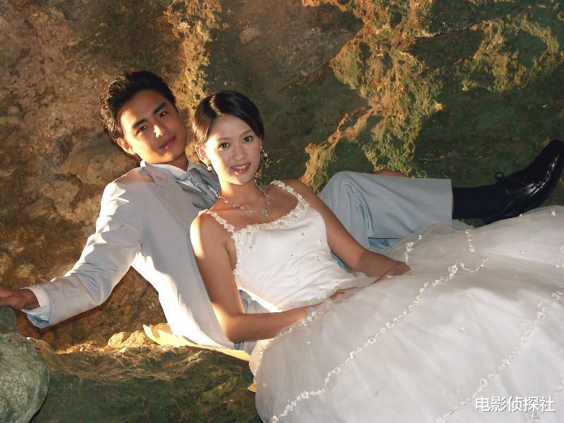 明道和老婆牵手逛街,结婚5年感情稳定,妻子曾是女团成员