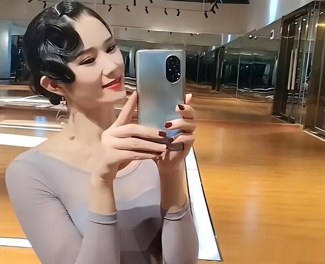 34岁形体教练“珍珍”去世!知情人透露原因,每天健身长得很漂亮