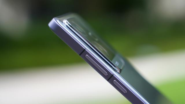 realme急眼了，发布三个月跌至2488元，骁龙8Gen3+5800mAh