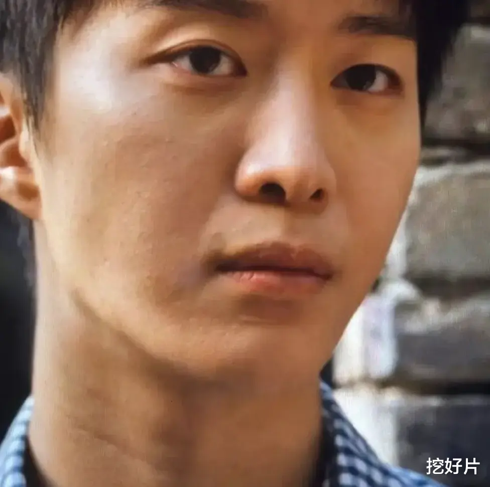 《小巷人家》：有多喜欢小演员栋哲图南，就有多讨厌王安宇范丞丞