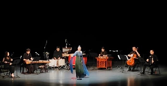 又一位美女明星官宣离婚,娱乐圈的爱情真就这么不堪一击吗