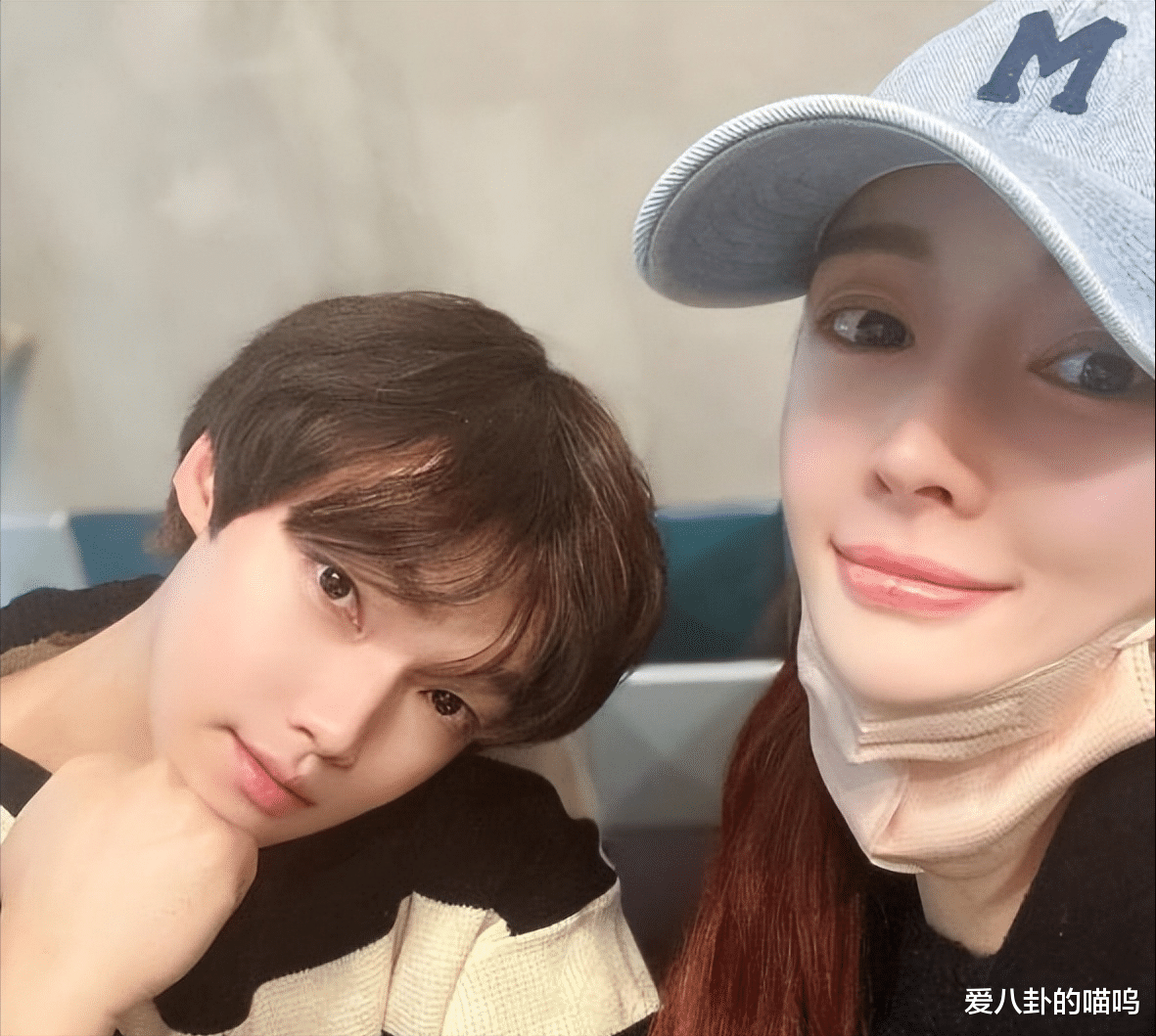 T-ara前成员李雅凛家中自杀，前夫曾家暴她，而且还对着孩子尿尿