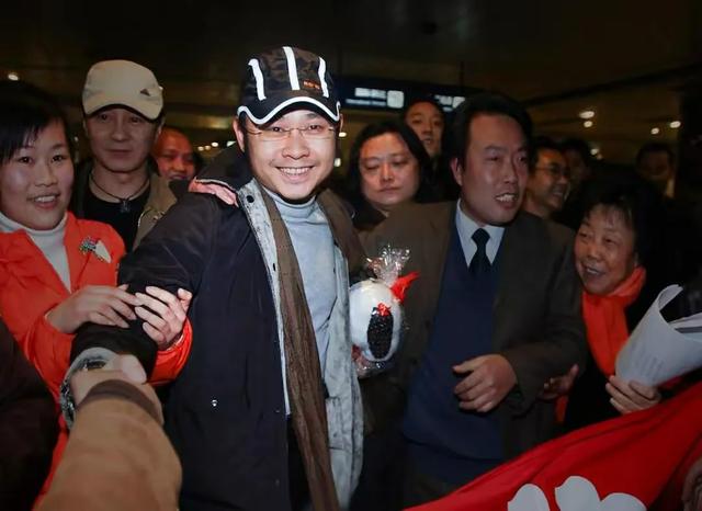 原来她就是陪伴刀郎30年的妻子,揭秘刀郎会以这种方式再登神坛!