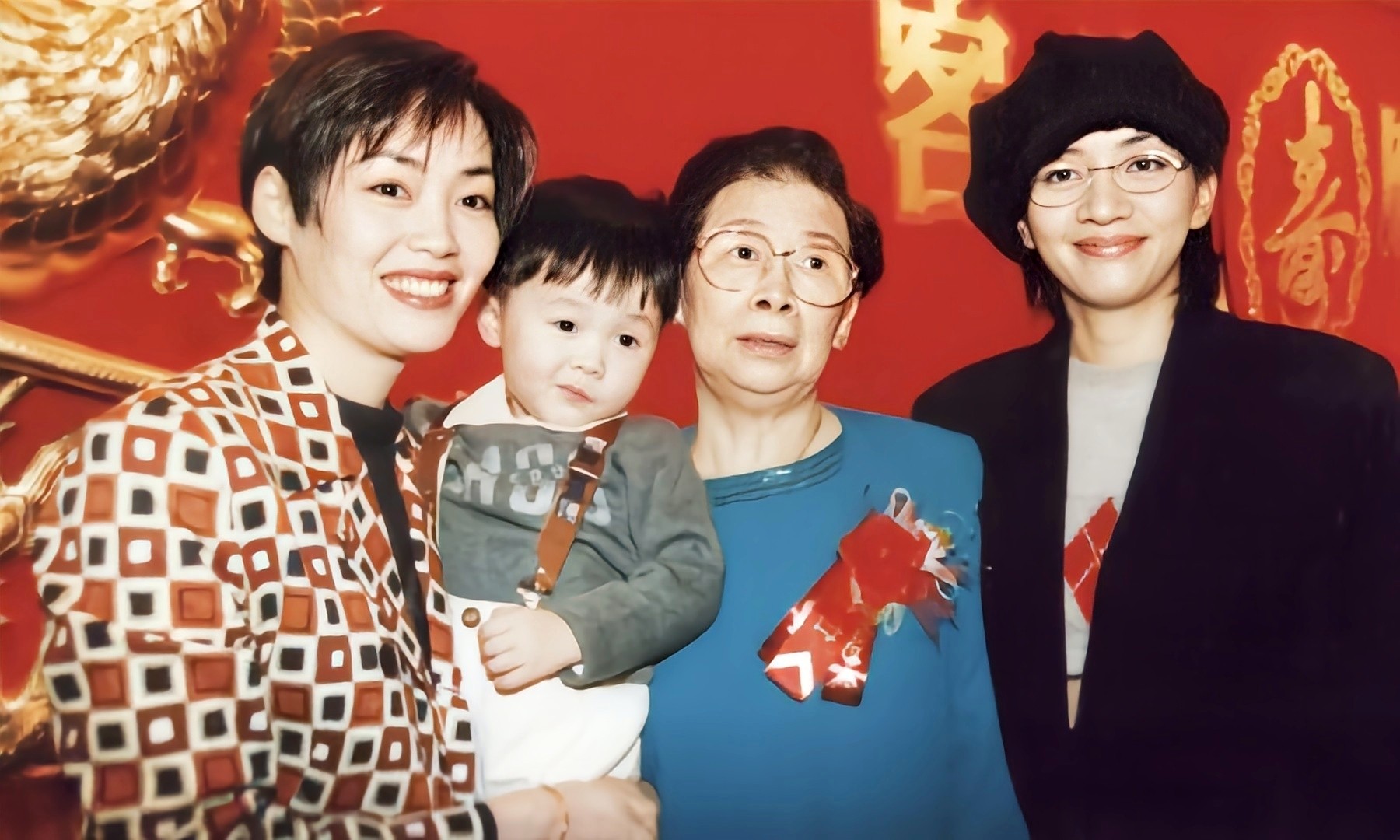 梅艳芳母亲100岁生日,豪宅吃大餐精神抖擞,远离长子后慈眉善目