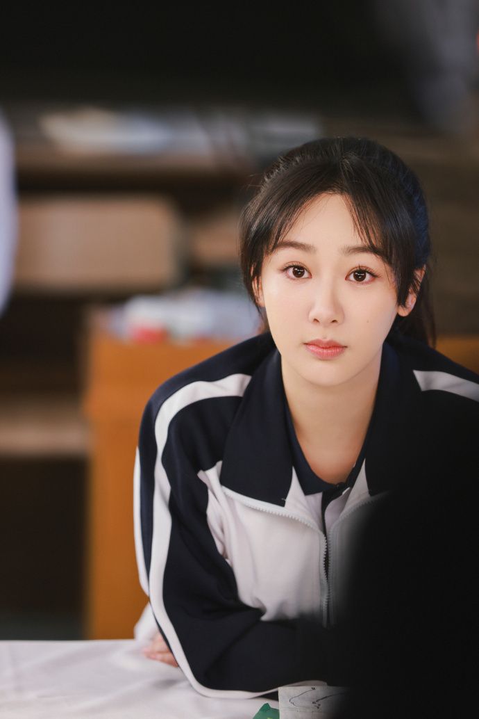 释小龙|同样是童星出身，杨紫拒登央视春晚，而36岁的释小龙一直不温不火