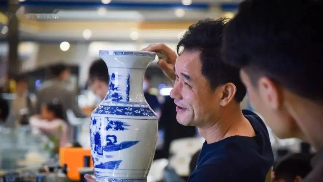 开放文物市场：民间收藏的春天，还是文化流失的隐忧？