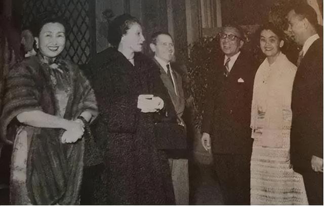 回顾复旦校花严幼韵:112岁坚持化妆,爱吃肥肉甜食,晚年谈长寿秘诀