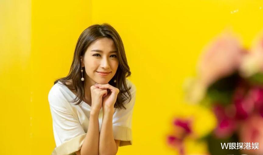 那个入行苦熬15年,陷四角恋逼婚丑闻,被笑最难红的花旦怎样了