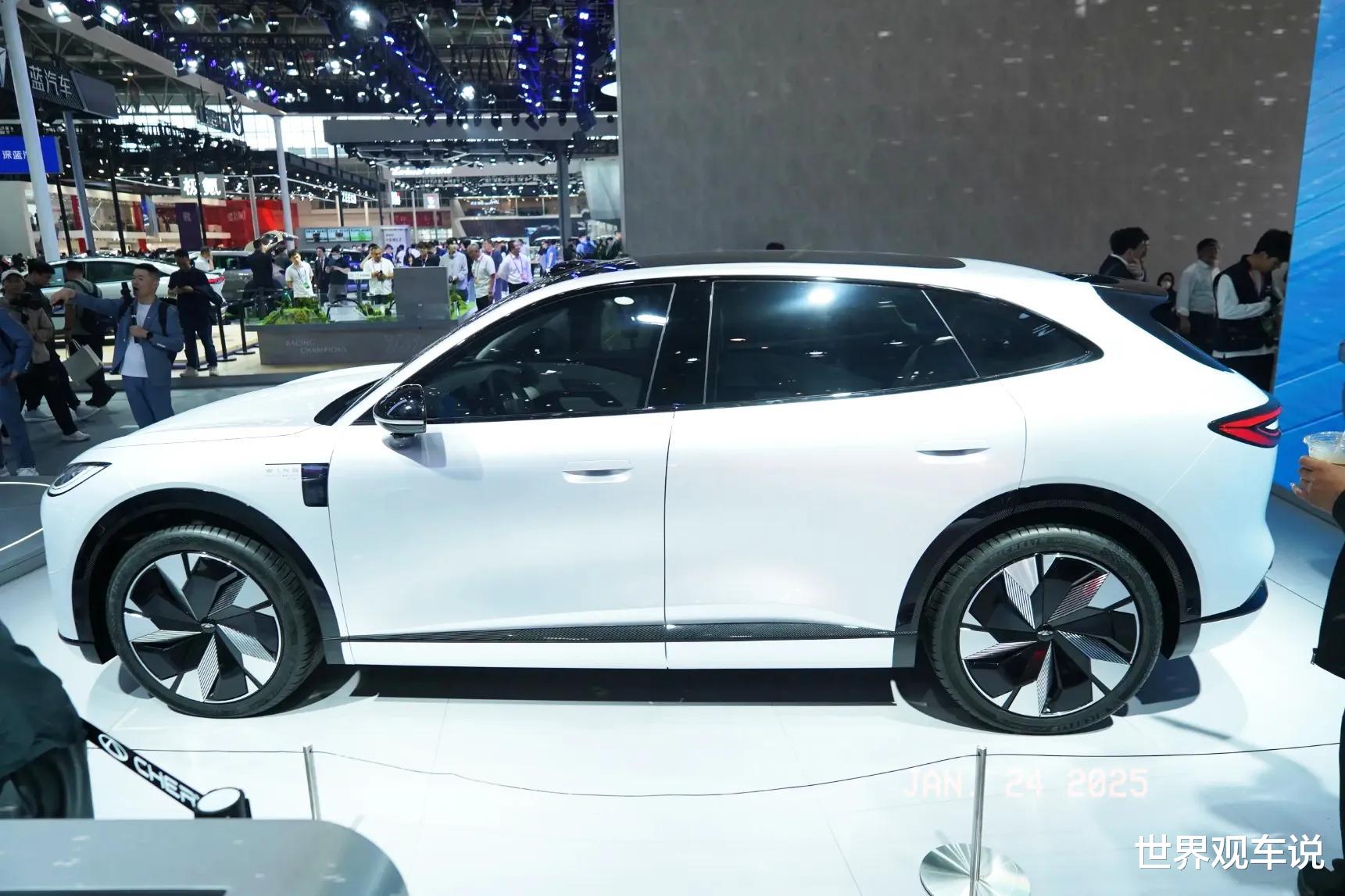 奇瑞全新中型SUV！轴距超2.9米+插混/纯电双动力，续航超1300公里