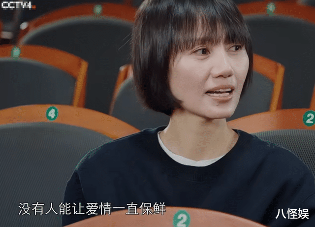 夏雨为爱妻庆生,好会夸老婆,47岁袁泉笑的见牙不见眼一脸幸福