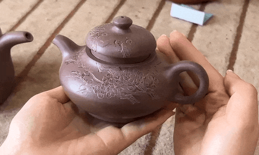 原作复刻顾景舟壶，家藏15年老紫泥手工制作，素雅有致