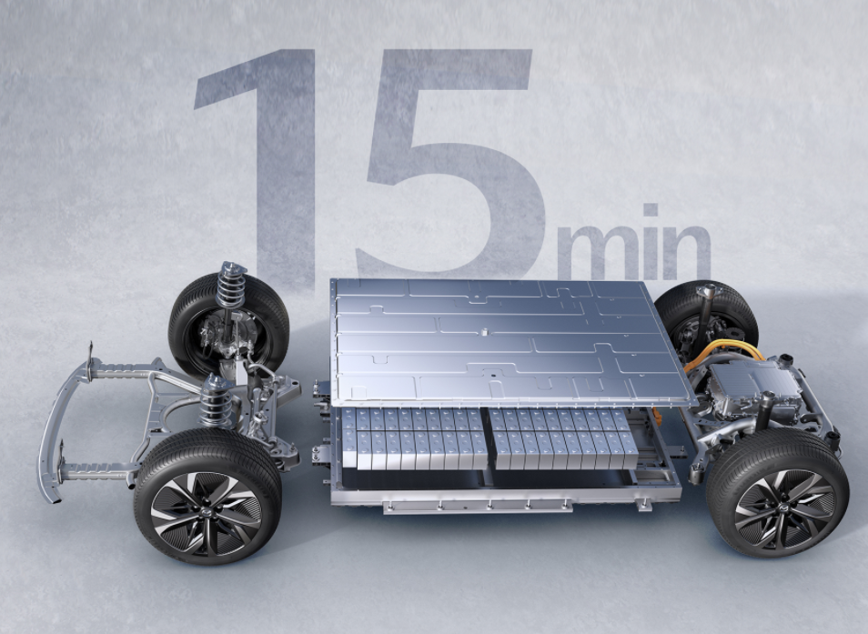 马自达“最后一搏”！比阿特兹漂亮，油耗1.3L，仅售13万多，剑指雅阁