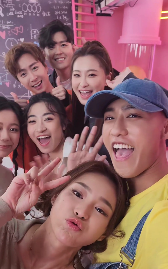 一路走好!29岁港星患癌离世,胞姐晒两人最后对话,令人心酸流泪