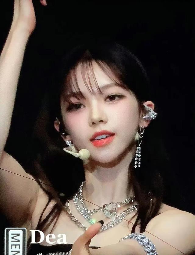 韩国女团精选24岁柳智敏,唯一不可怀疑的就是韩国富人的审美!