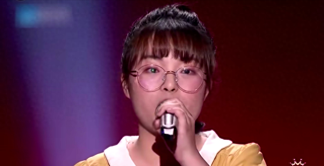 好声音最惨冠军邢晗铭，夺冠一个月后无人问津，如今判若两人