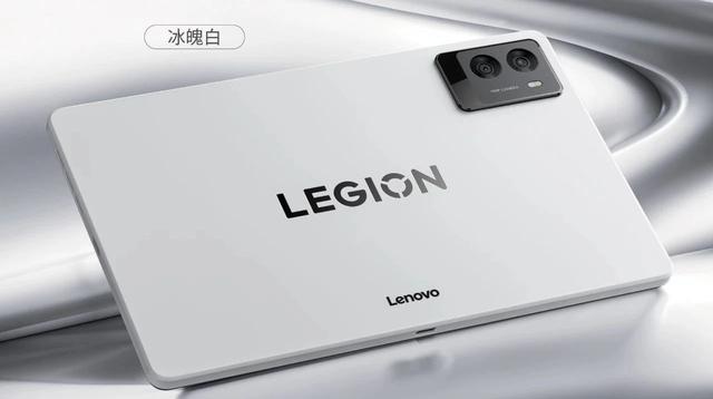 7300mAh，剛公布的這小屏新機(jī)，絕對是來搗亂的