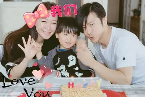 亲妈干妈都是导演，20年捧不红他，却不料在娶女导演改名后火了！