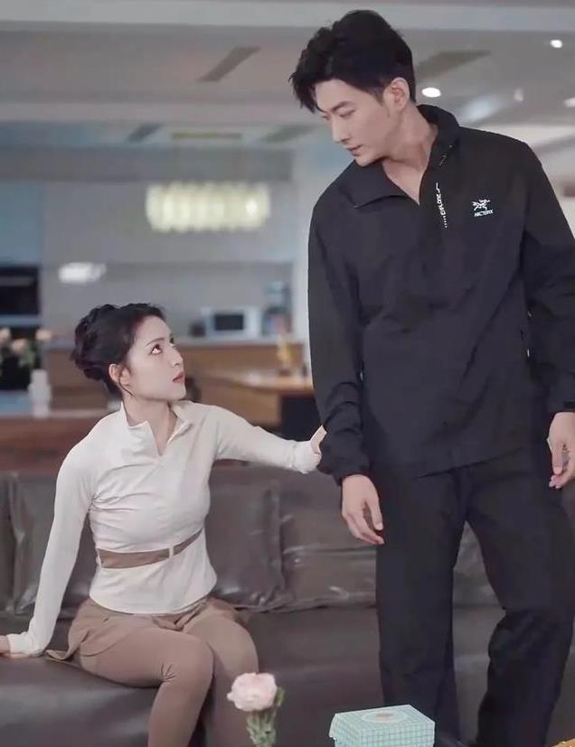 5部极致拉扯,又土又甜又欲的短剧,每一部都看点十足,甜虐交织