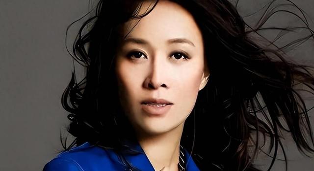 怒砸那英演唱会,反被一群女人打得满地找牙,臧天朔咽不下这口气