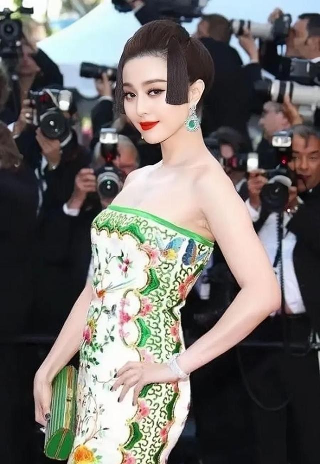 被警方逮捕、耍大牌，公开亲日，被官方通报的明星没一个值得同情