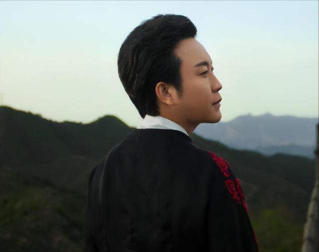 “跳梁小丑”李玉刚跌落神坛，不会被世界谅解，梅葆玖：死不原谅